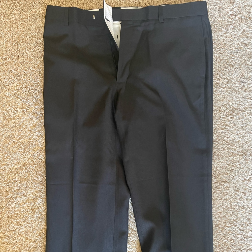 Michael Brandon dress pants. 38x32 black. Never worn